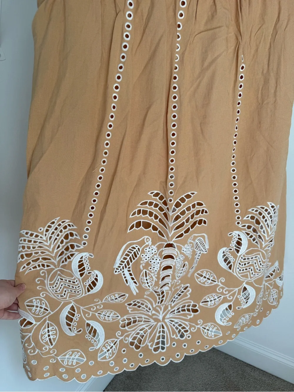 NWOT FARM Rio Tan Embroidered Cotton Skirt Set with White Eyelet - Picture 10 of 13